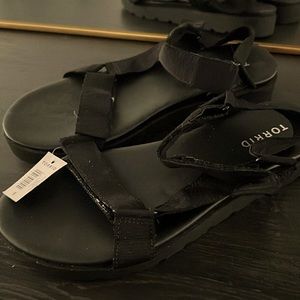 Velcro adjustable torrid sandals
